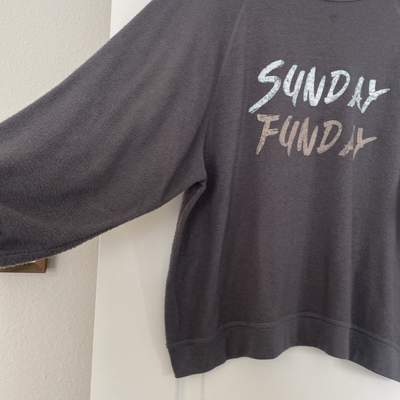 Sunday Funday graphic sweater - Picture 3 of 5